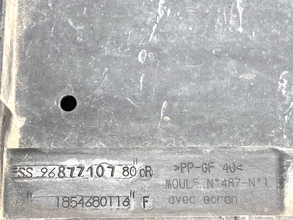STARK-898243-5