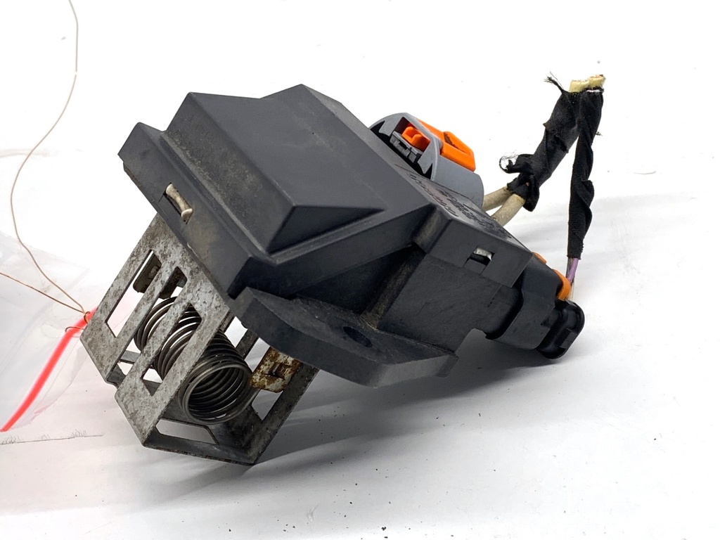 STARK-908644-1