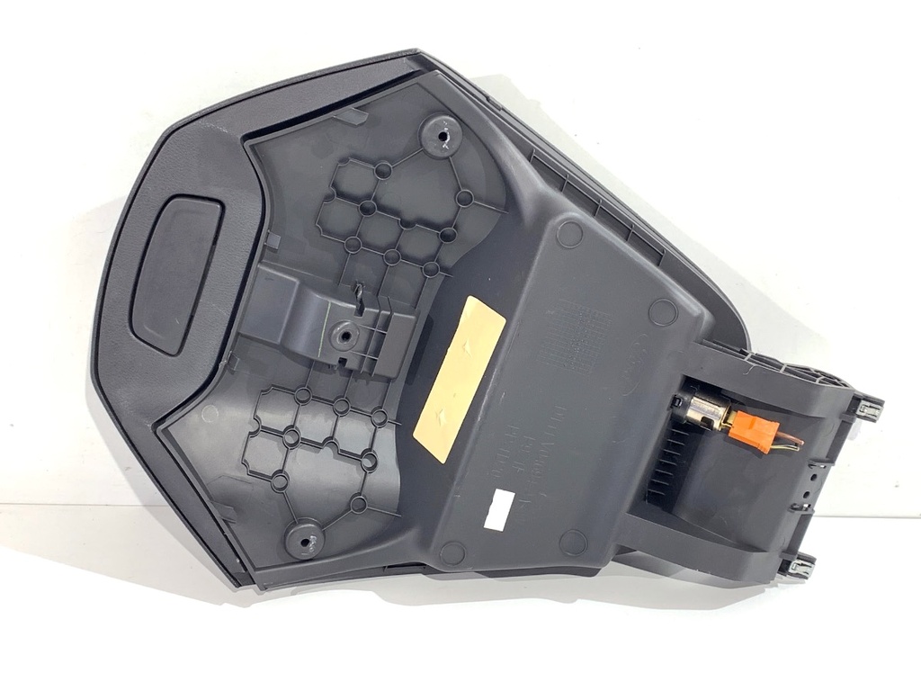 STARK-820203-2
