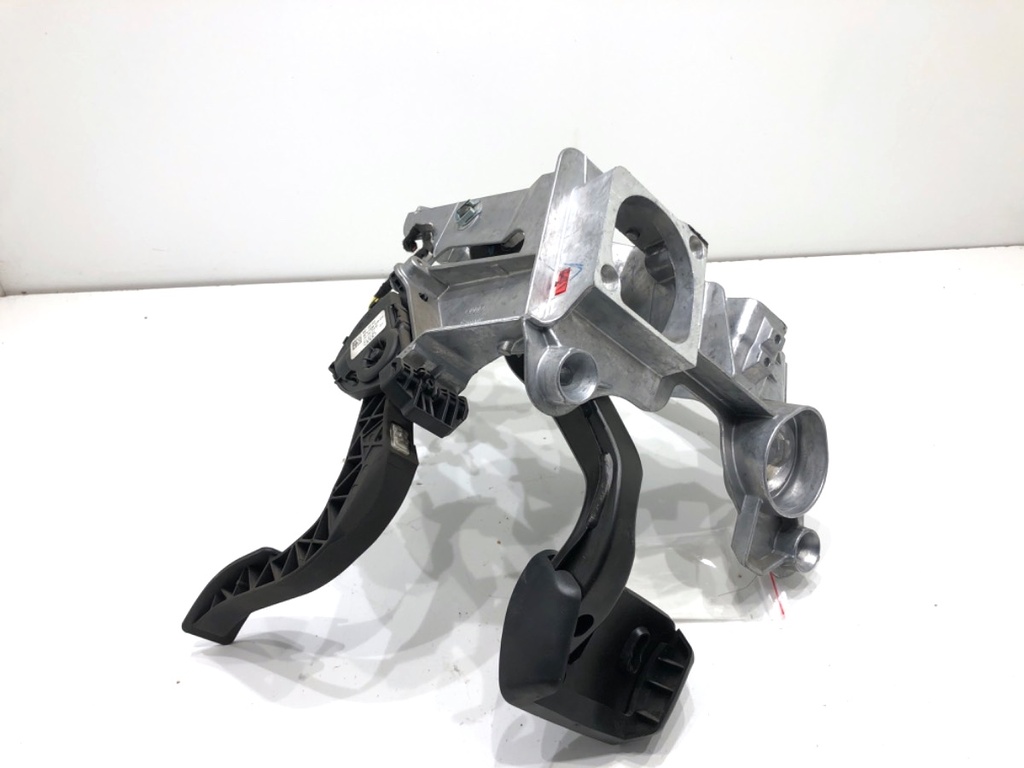 STARK-823728-2