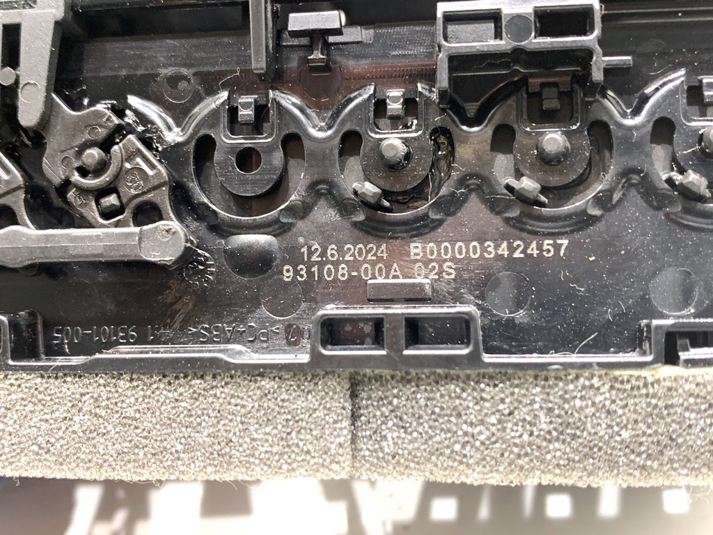 STARK-716672-4