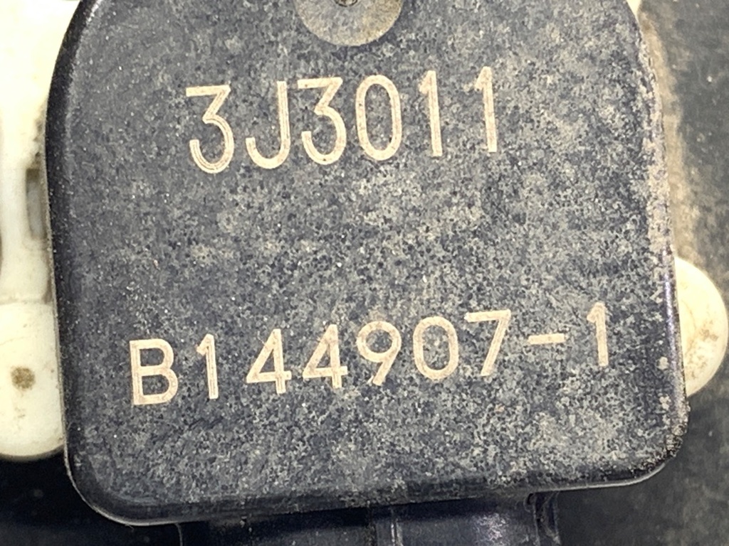 STARK-715837-3