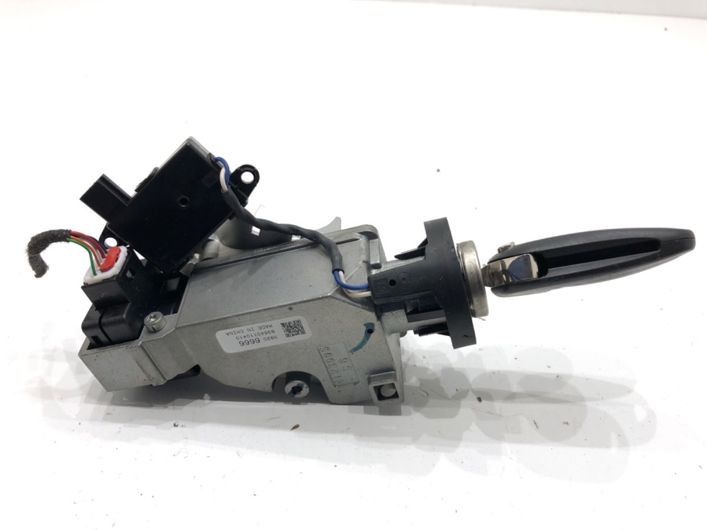 STARK-825644-1