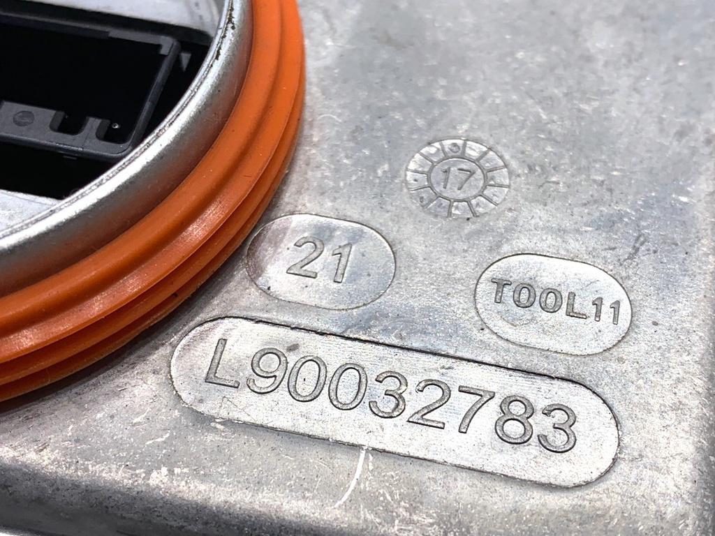 STARK-884210-4