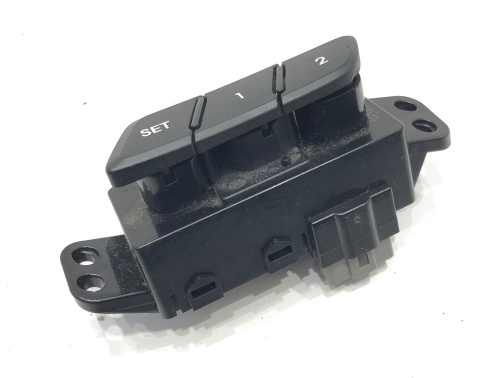 STARK-581184-1