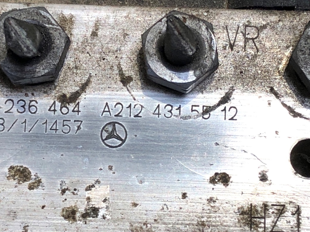 STARK-744987-4