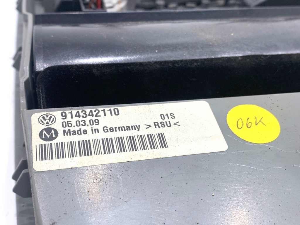 STARK-899150-4