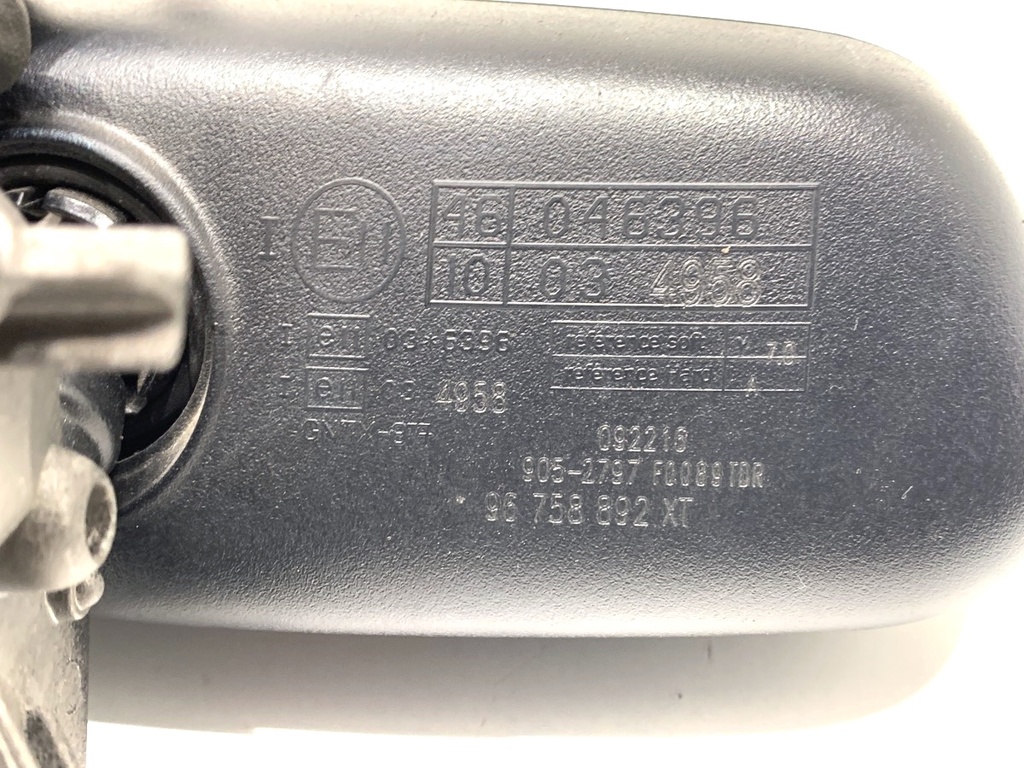STARK-840931-4