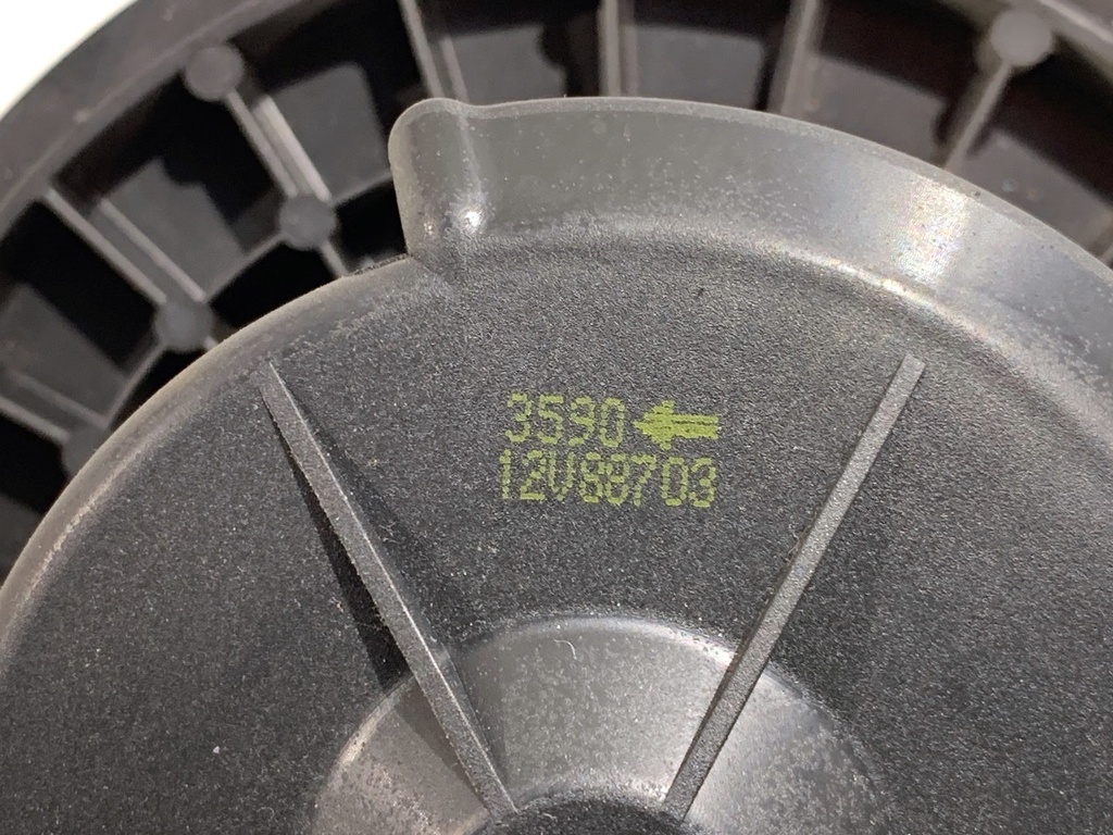 STARK-889577-3