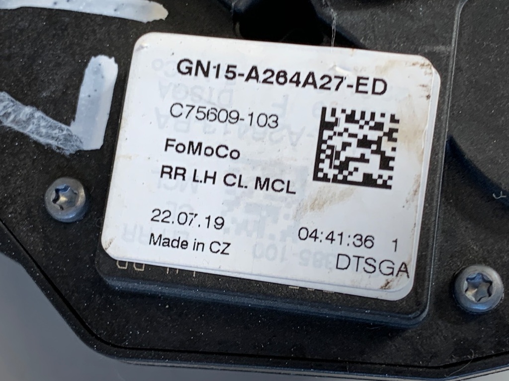 STARK-909384-4