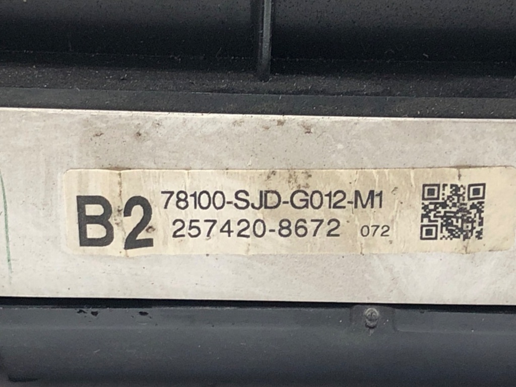 STARK-677877-4