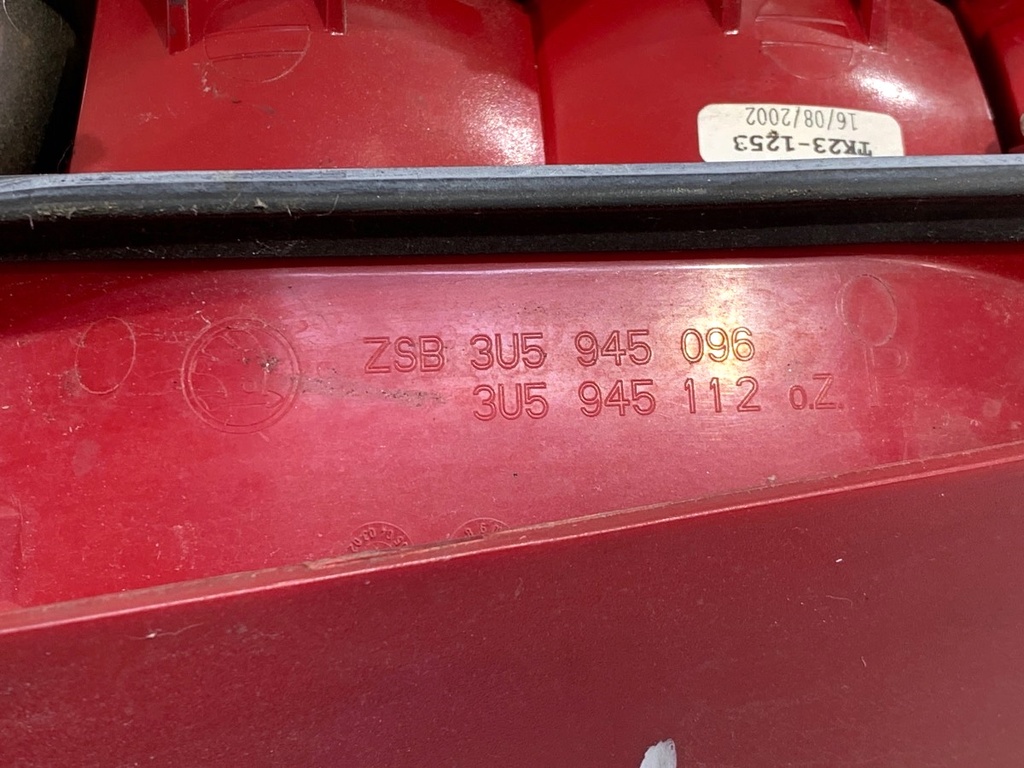 STARK-858733-4