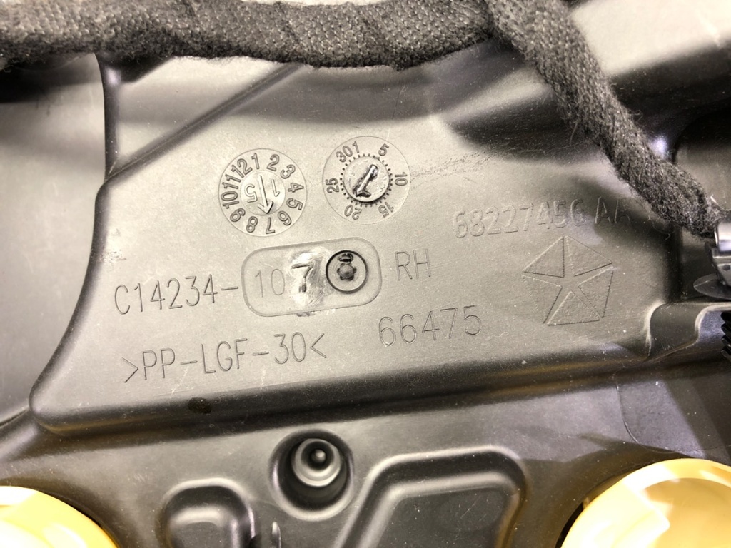 STARK-687064-4