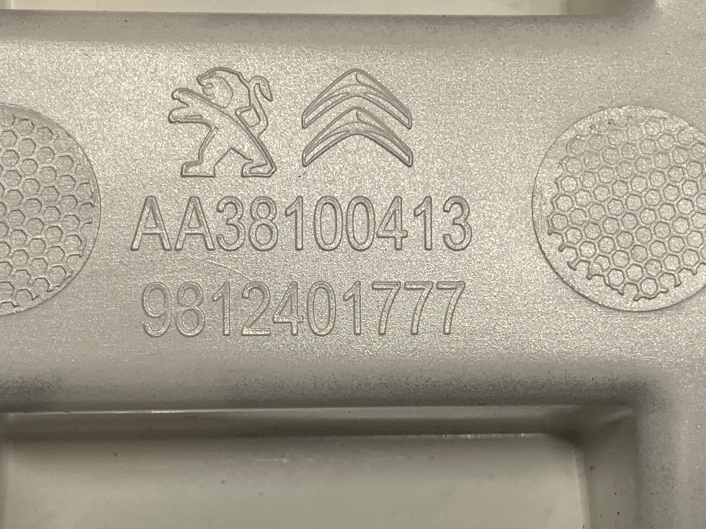 STARK-727851-4