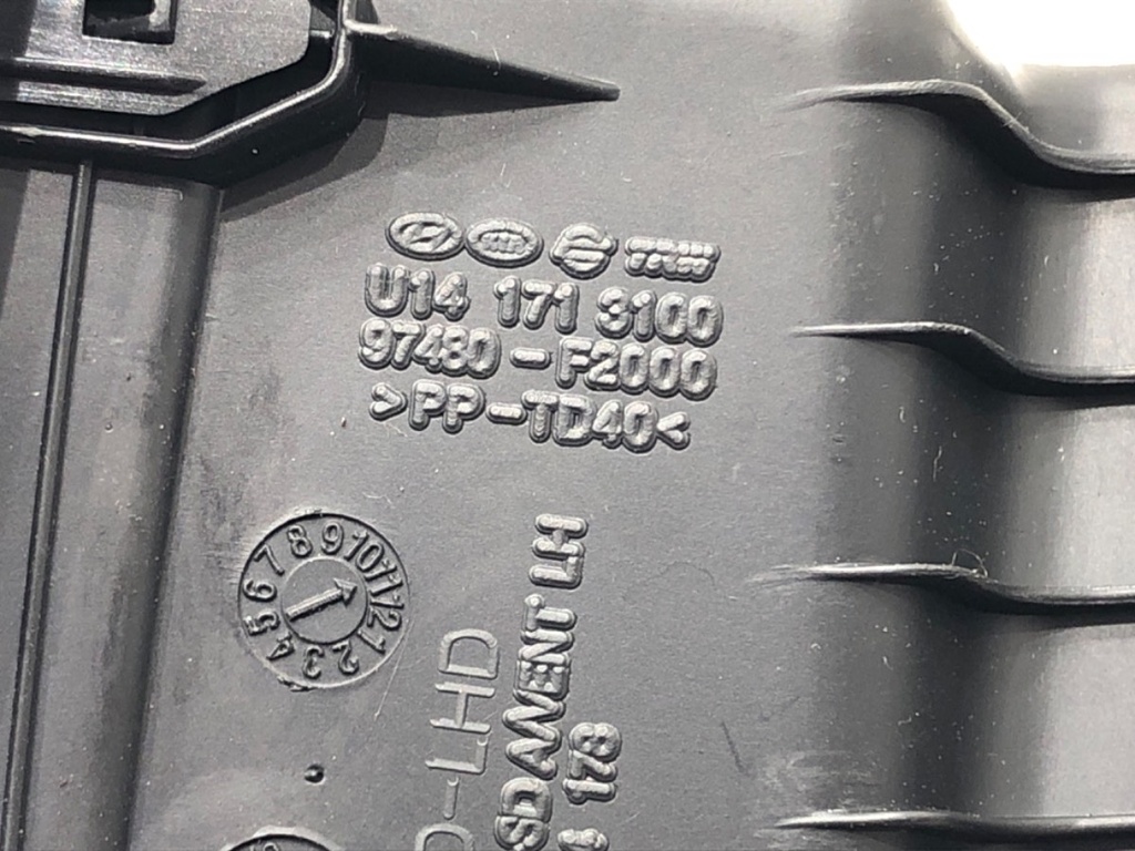 STARK-628870-3