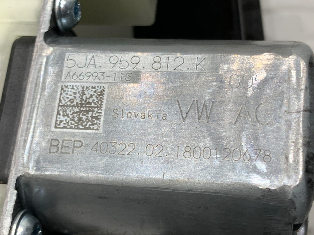 STARK-947850-4