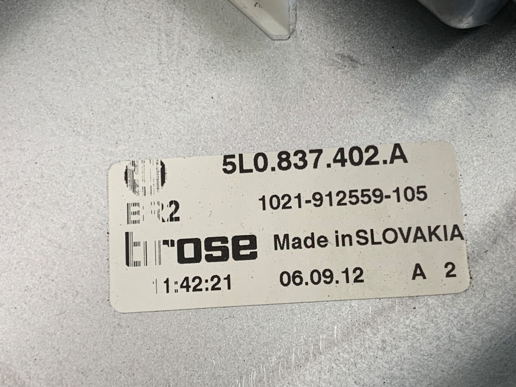 STARK-932495-4