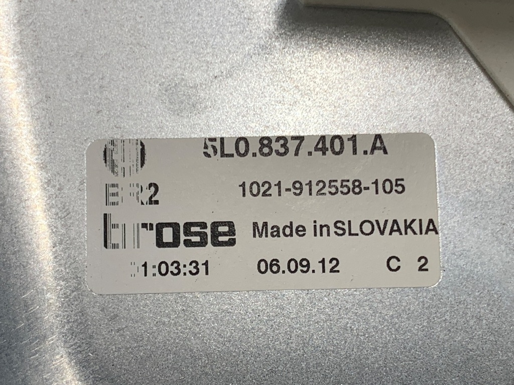 STARK-932496-4