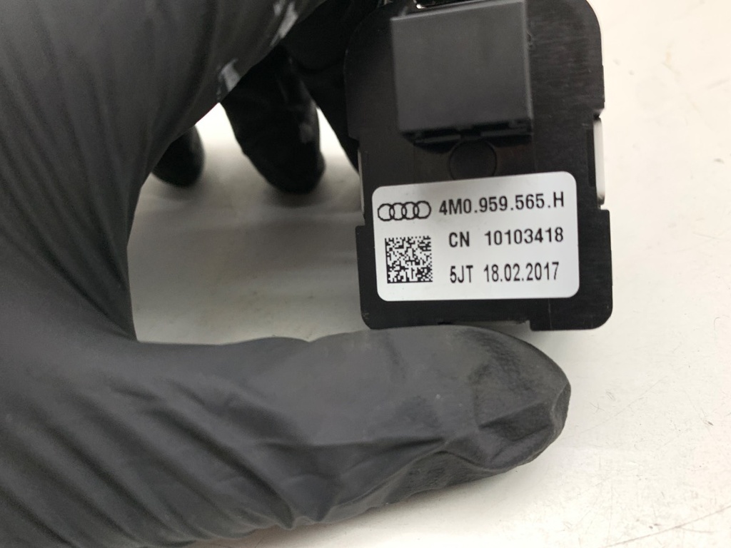 STARK-936966-4