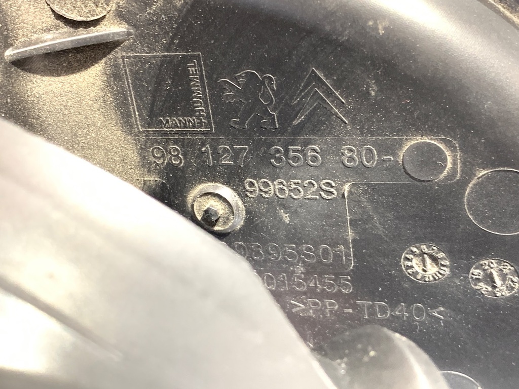 STARK-938809-4