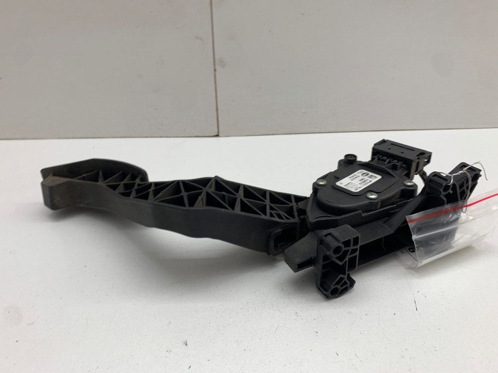 STARK-940181-1