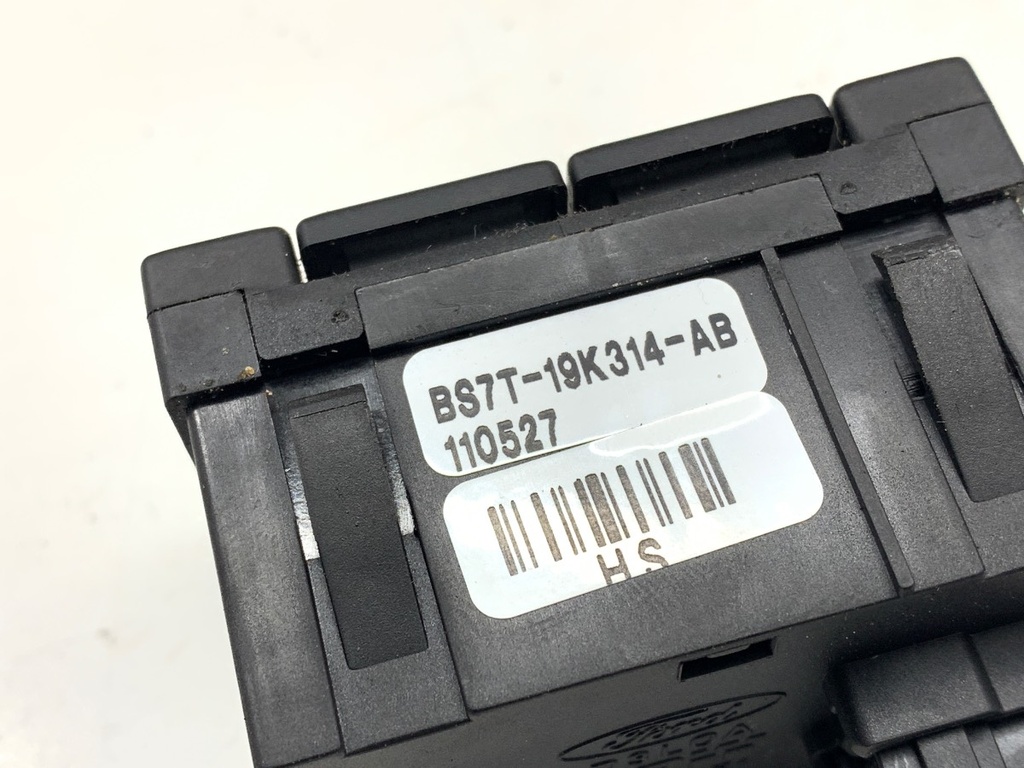 STARK-945120-3