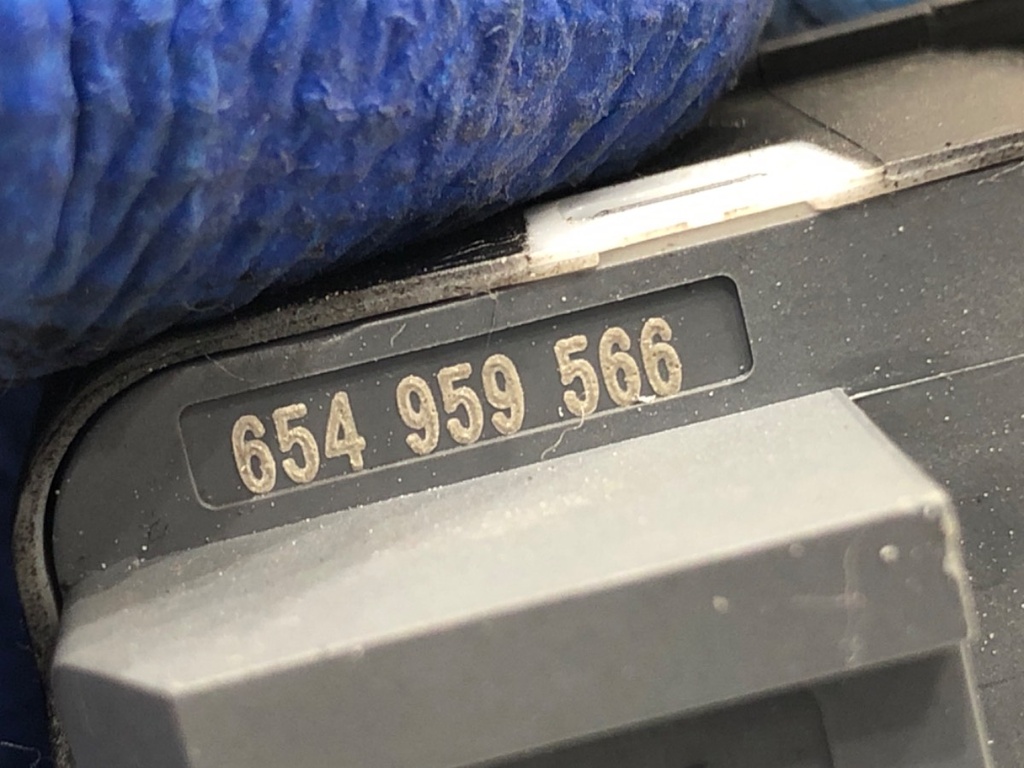 STARK-877606-4