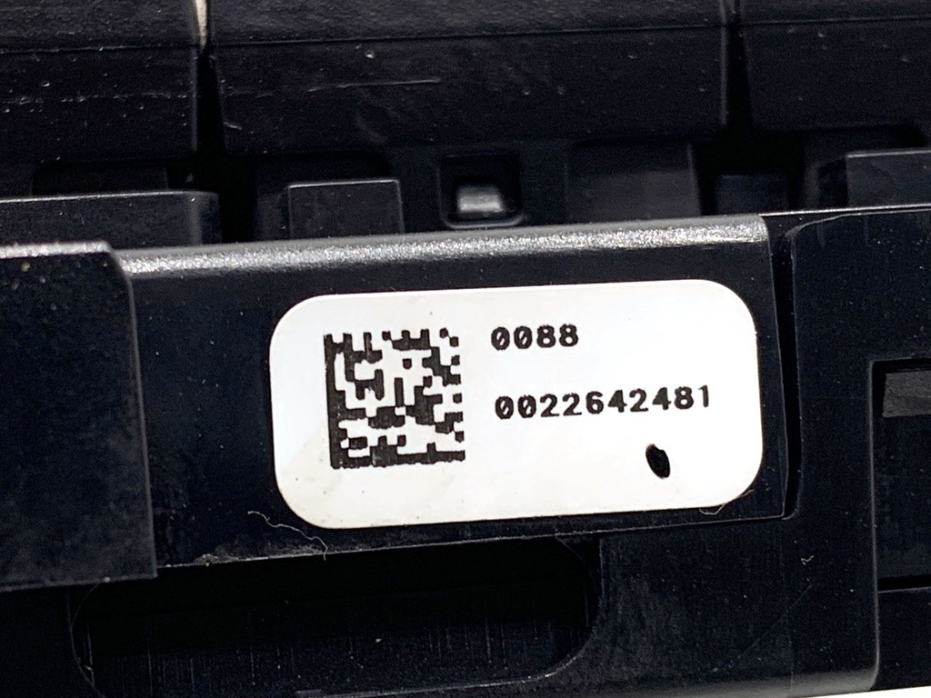 STARK-881151-4