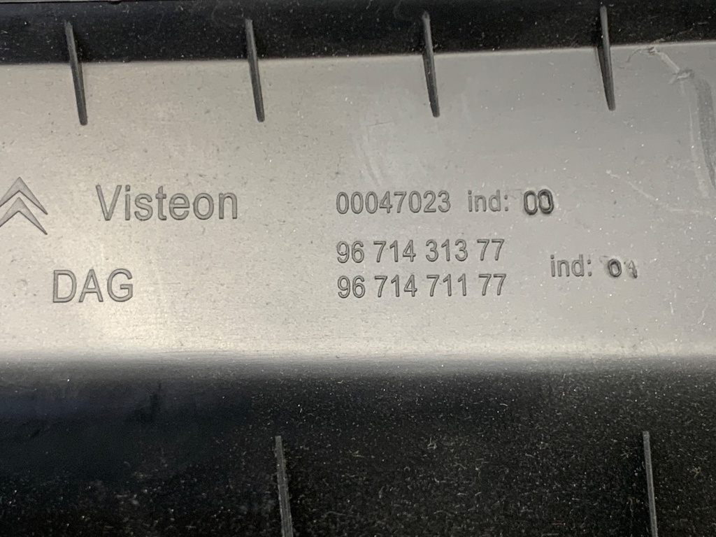 STARK-881892-3