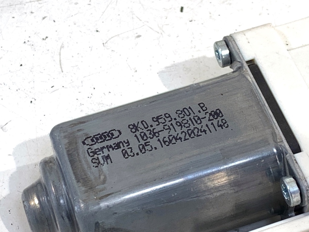 STARK-892298-4