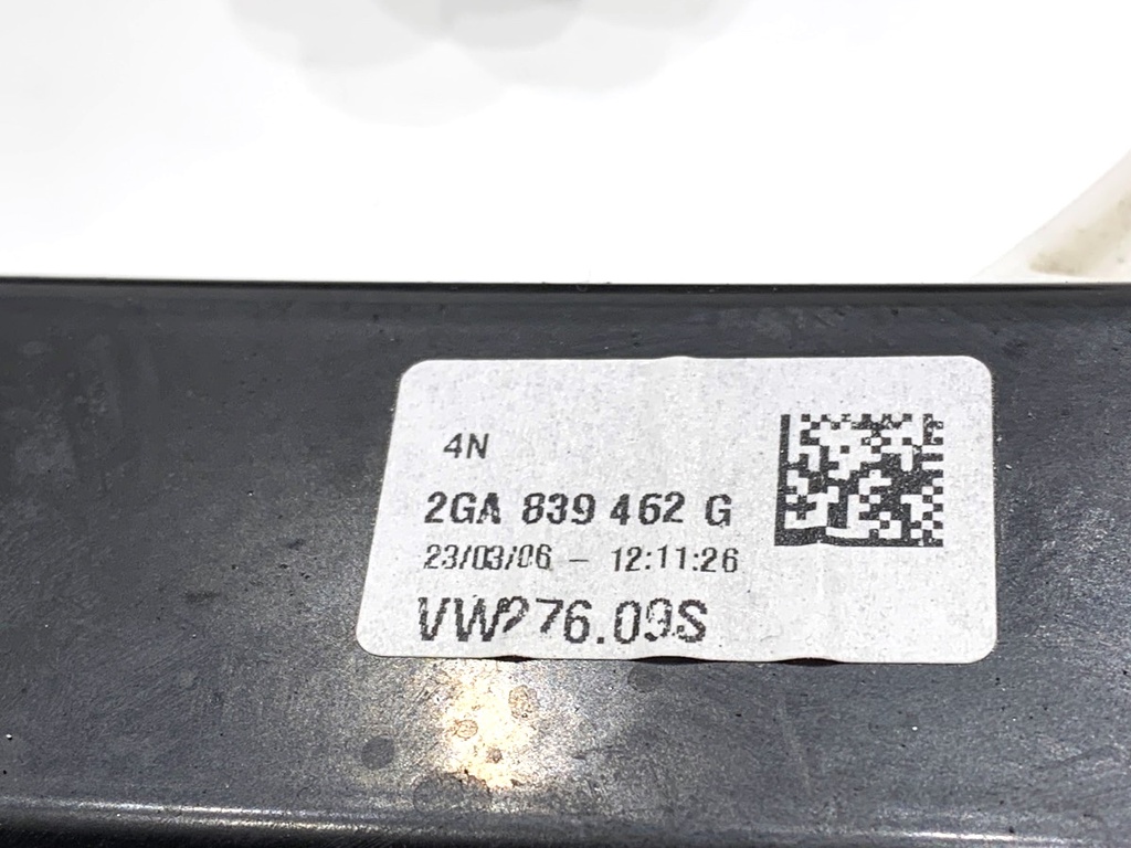 STARK-896820-4