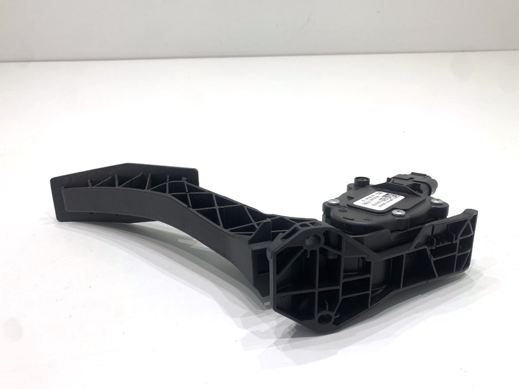 STARK-908940-1