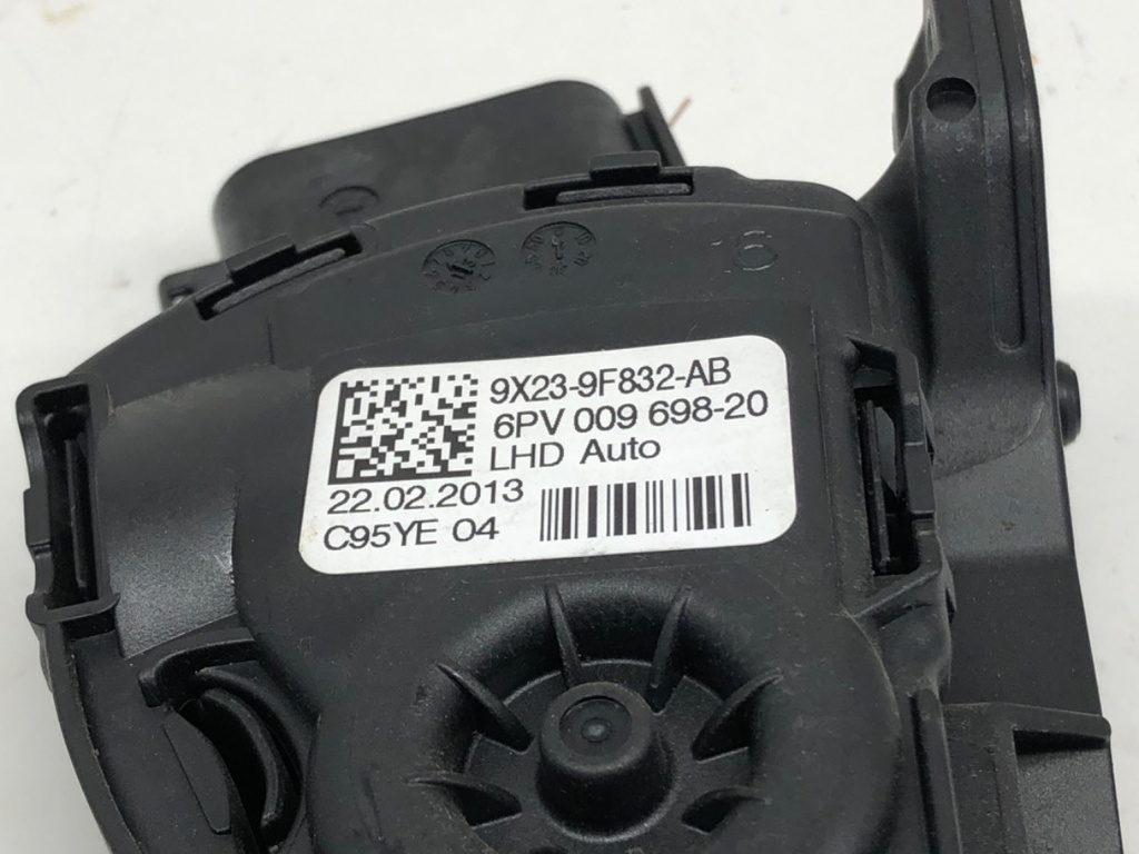 STARK-684919-3