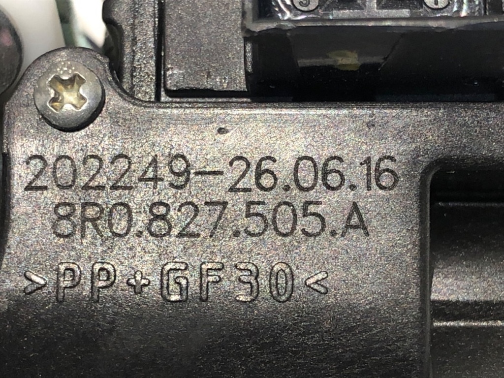 STARK-688703-4