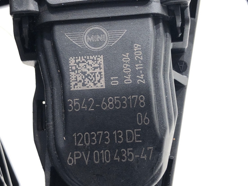 STARK-693742-4