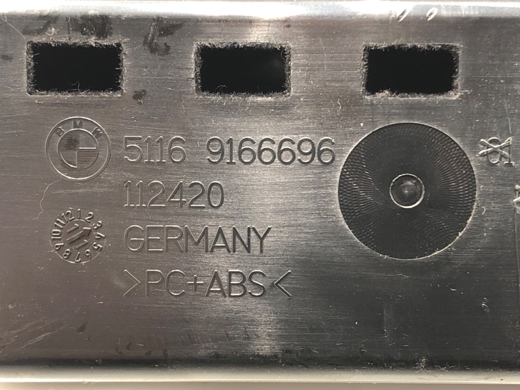 STARK-701182-4