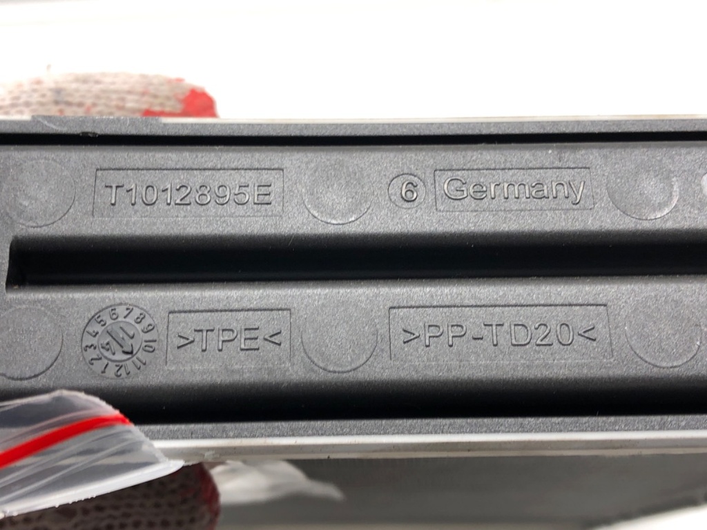 STARK-570825-3
