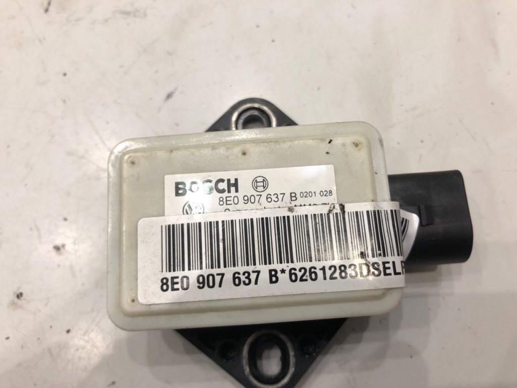 STARK-596502-4