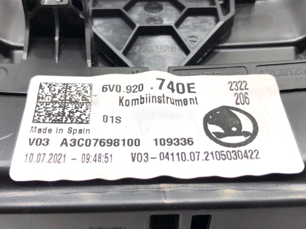 STARK-599376-3