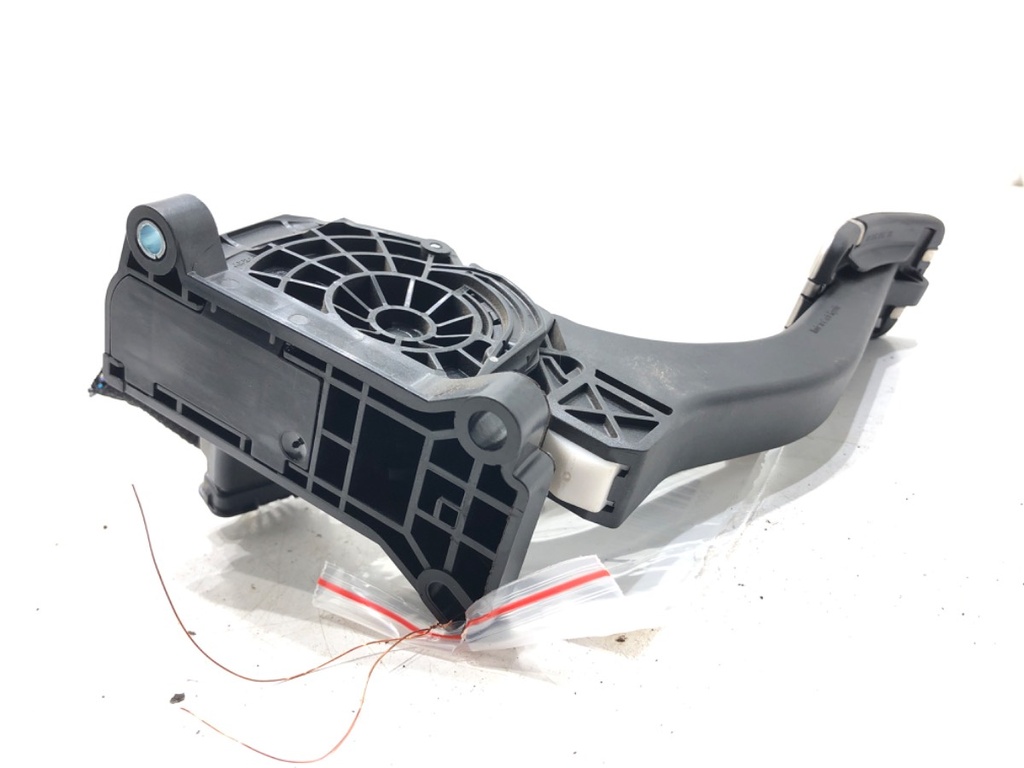 STARK-628363-1