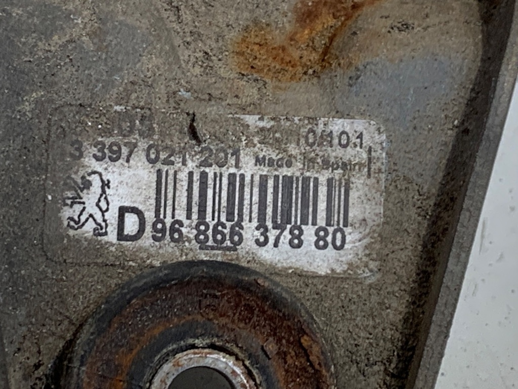STARK-932868-4