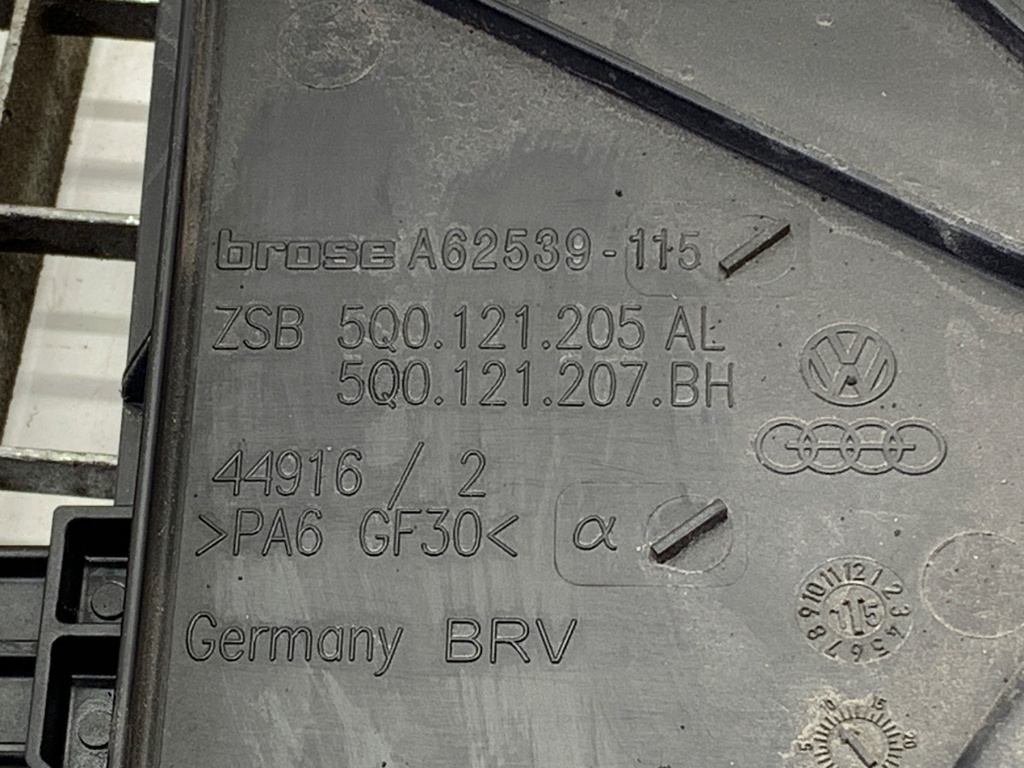 STARK-935560-6