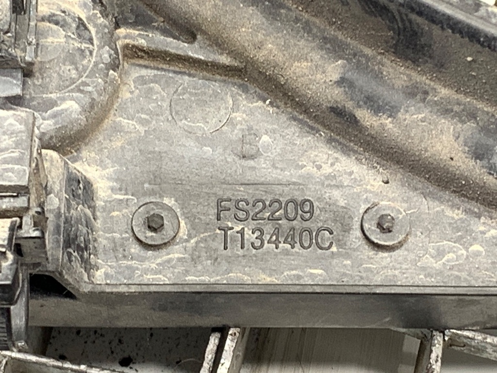STARK-928402-5