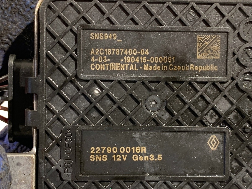 STARK-822371-4