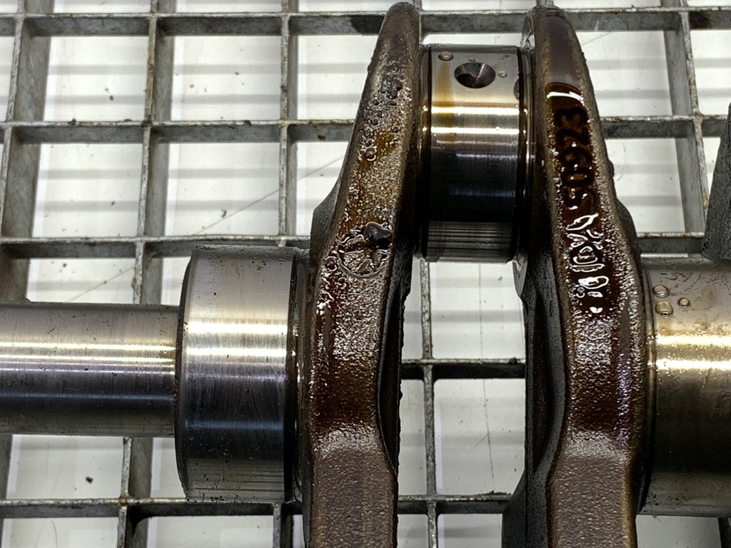 STARK-929917-4