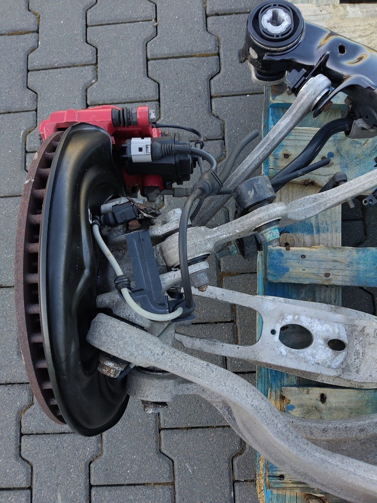 MTD-525684-9