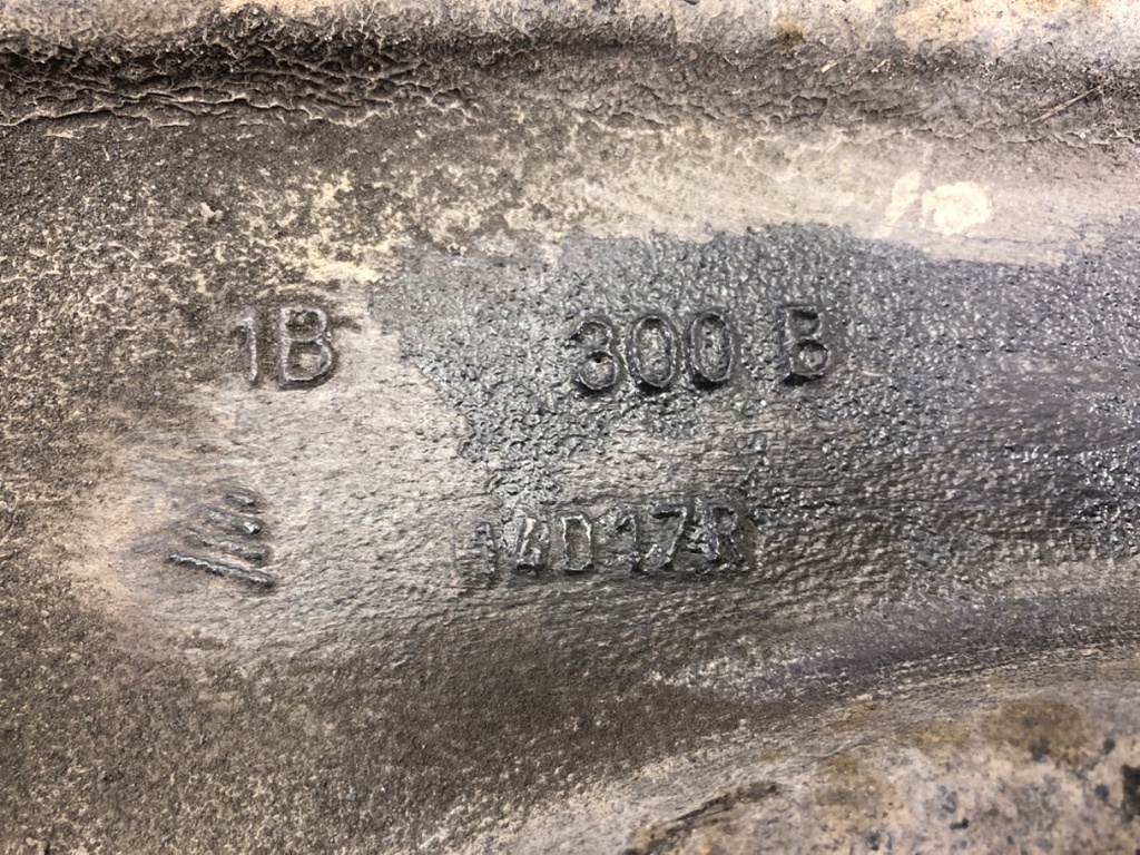 STARK-686240-4