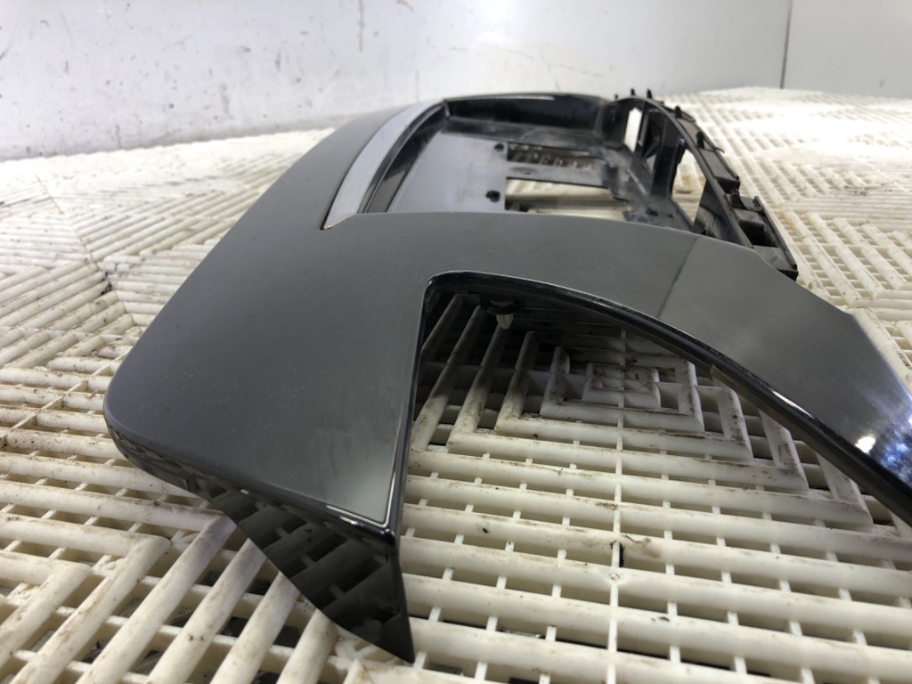 STARK-689180-1