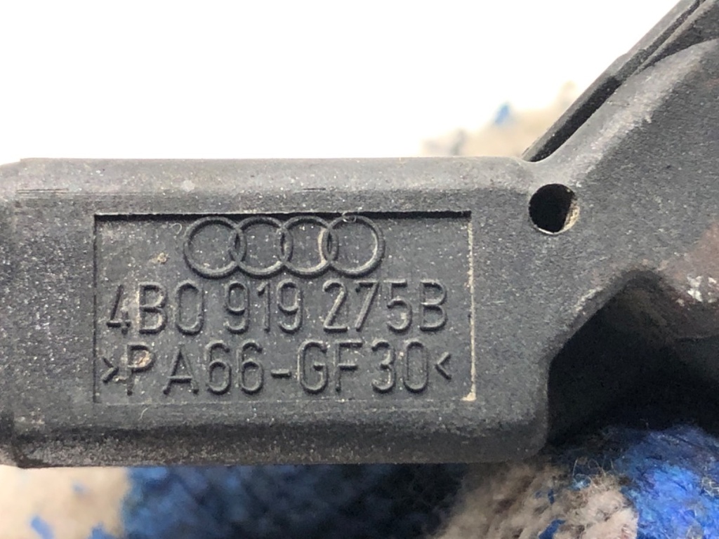STARK-798985-4