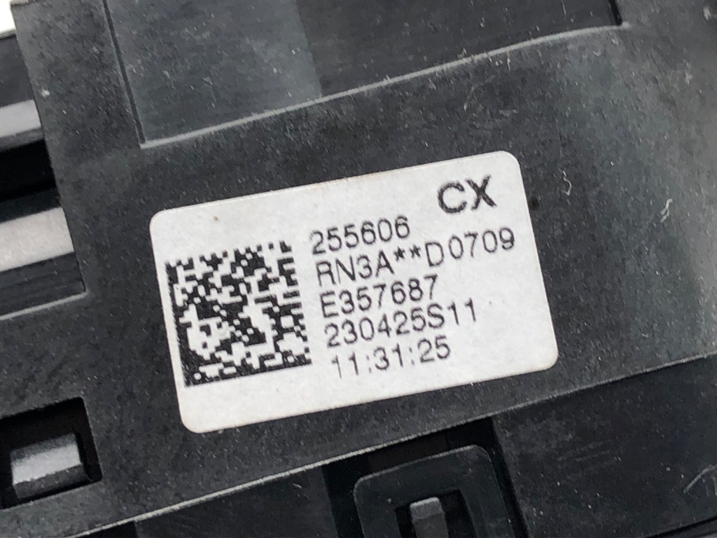 STARK-890568-5